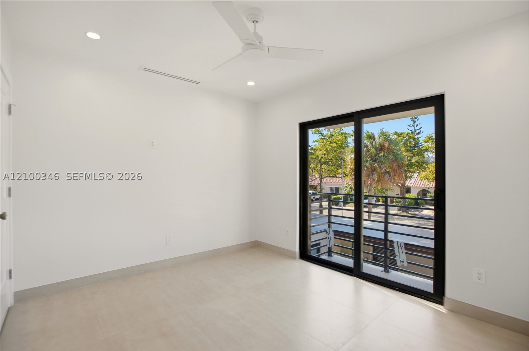 7238 Jacaranda Ln #7238, Miami Lakes FL 33014