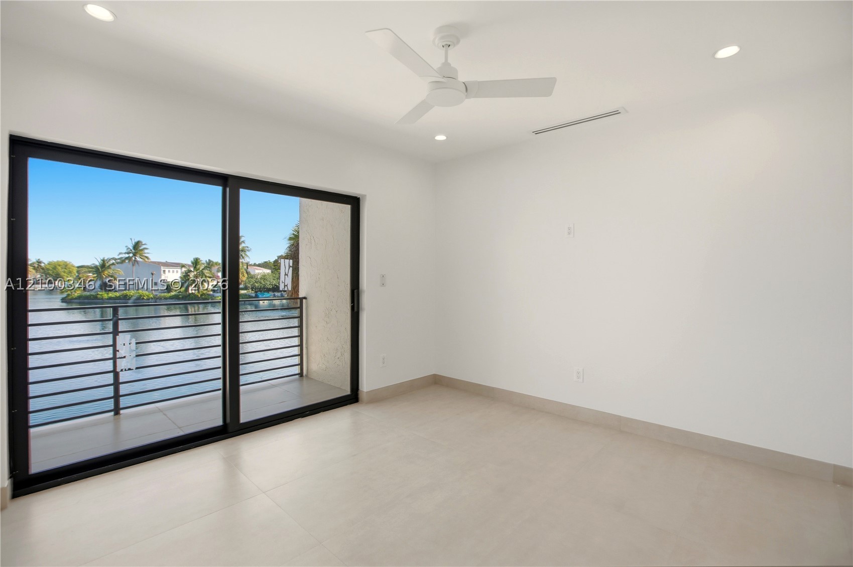 7238 Jacaranda Ln #7238, Miami Lakes FL 33014