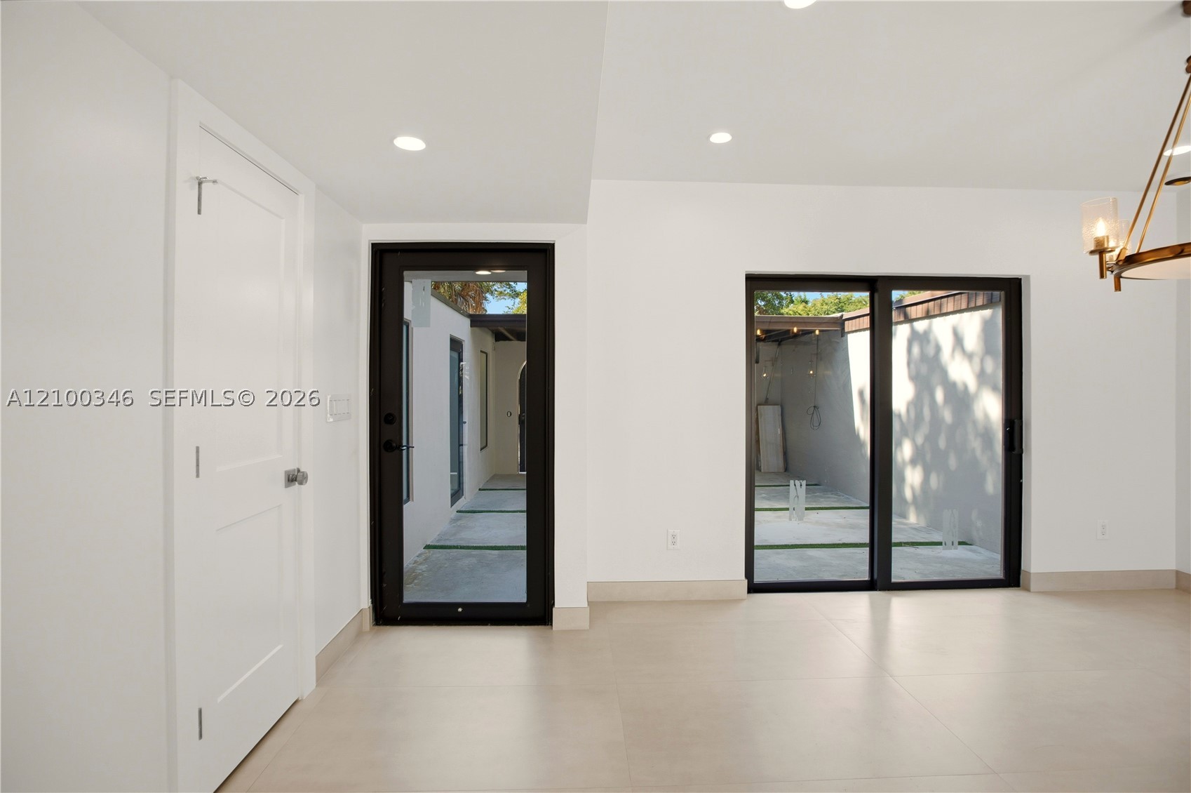 7238 Jacaranda Ln #7238, Miami Lakes FL 33014