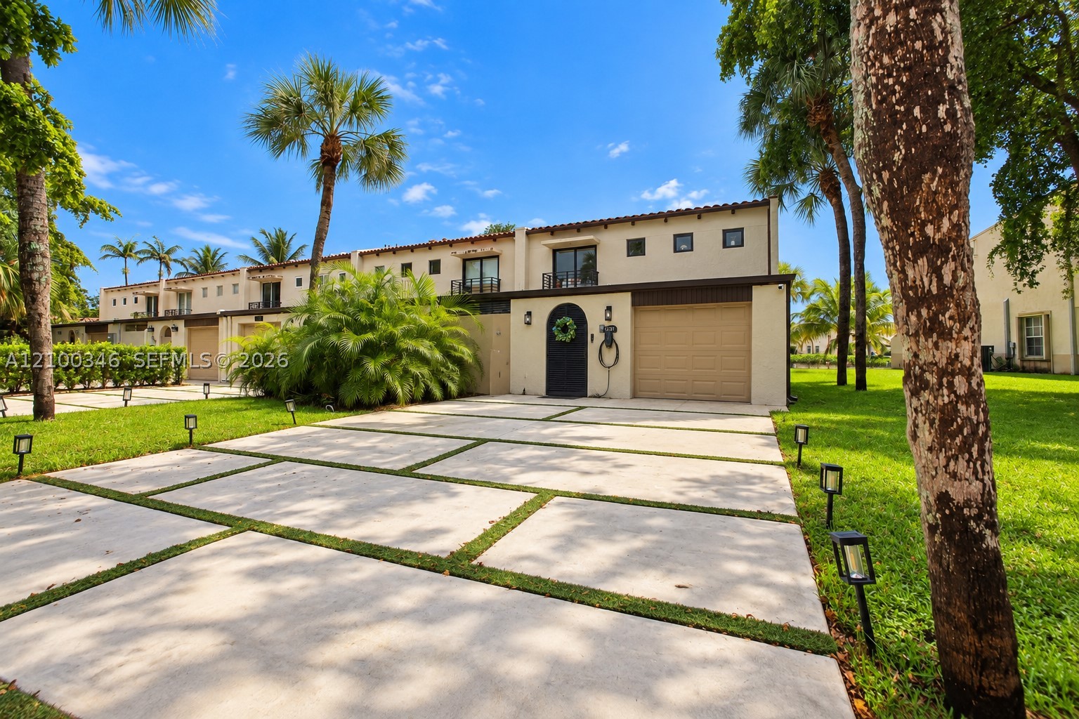 7238 Jacaranda Ln #7238, Miami Lakes FL 33014