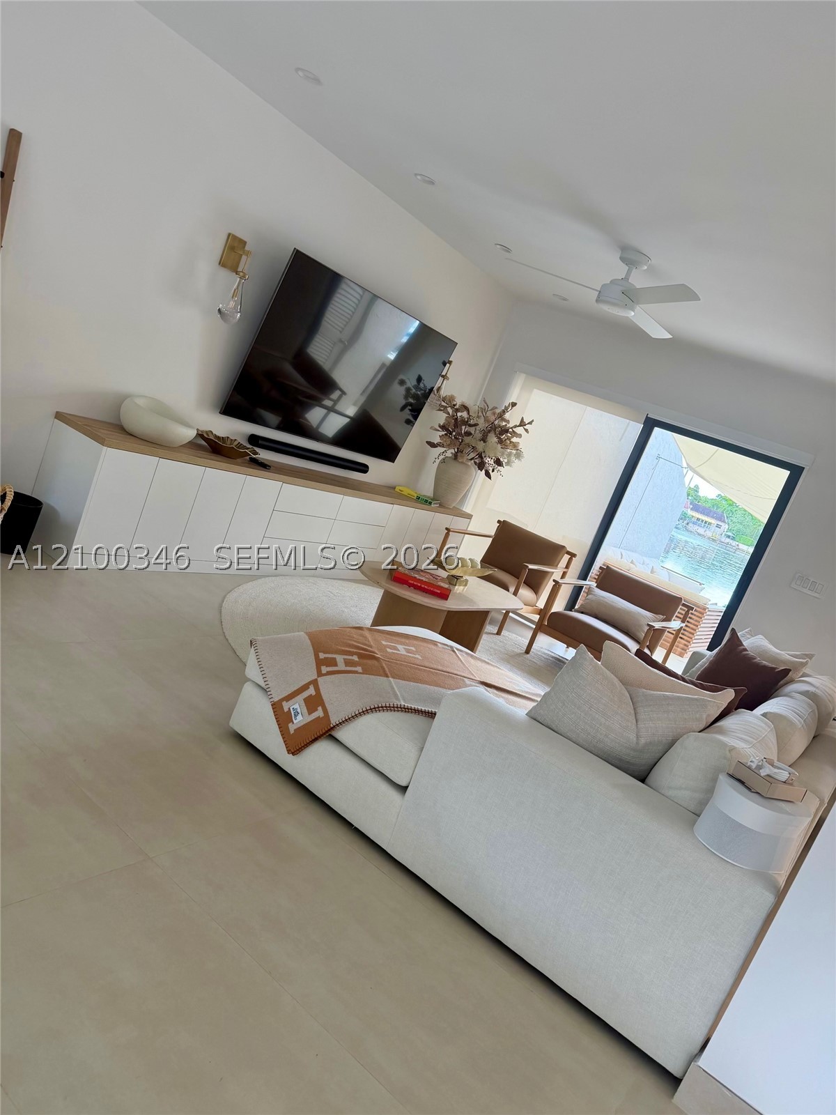 7238 Jacaranda Ln #7238, Miami Lakes FL 33014