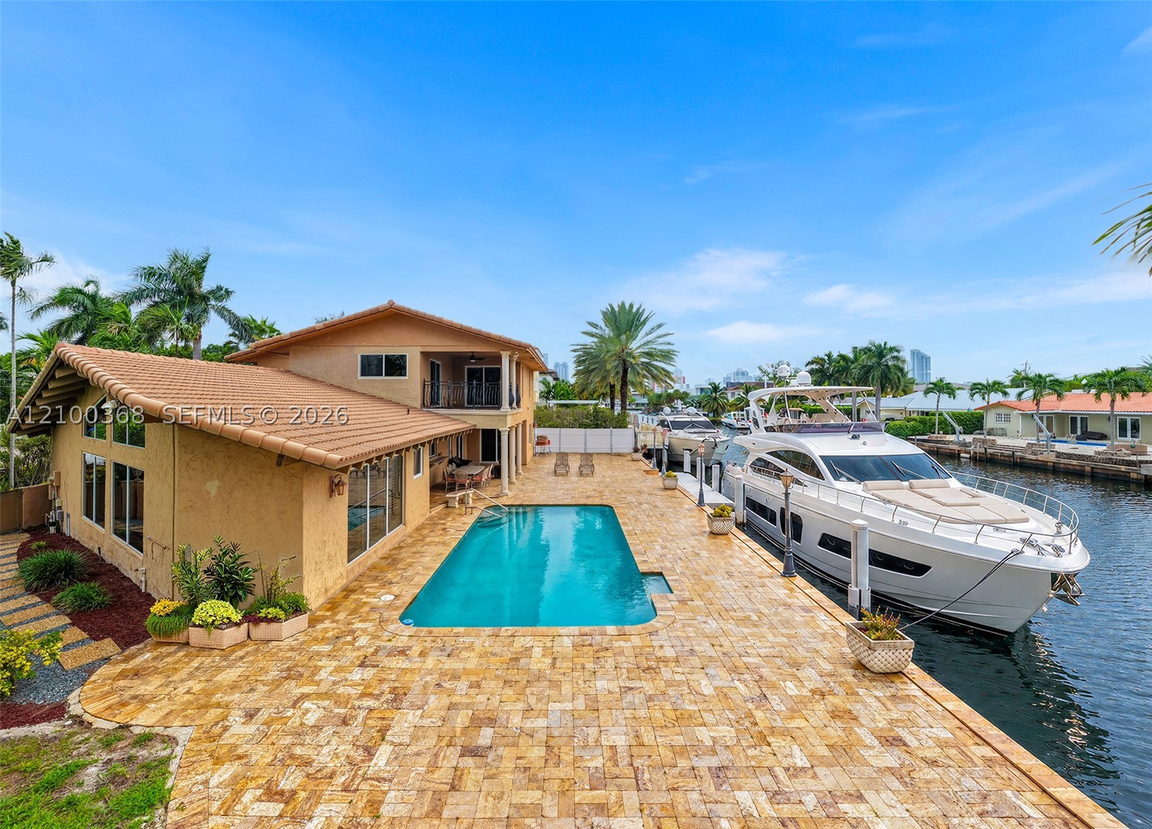 3224 NE 167th St, North Miami Beach FL 33160