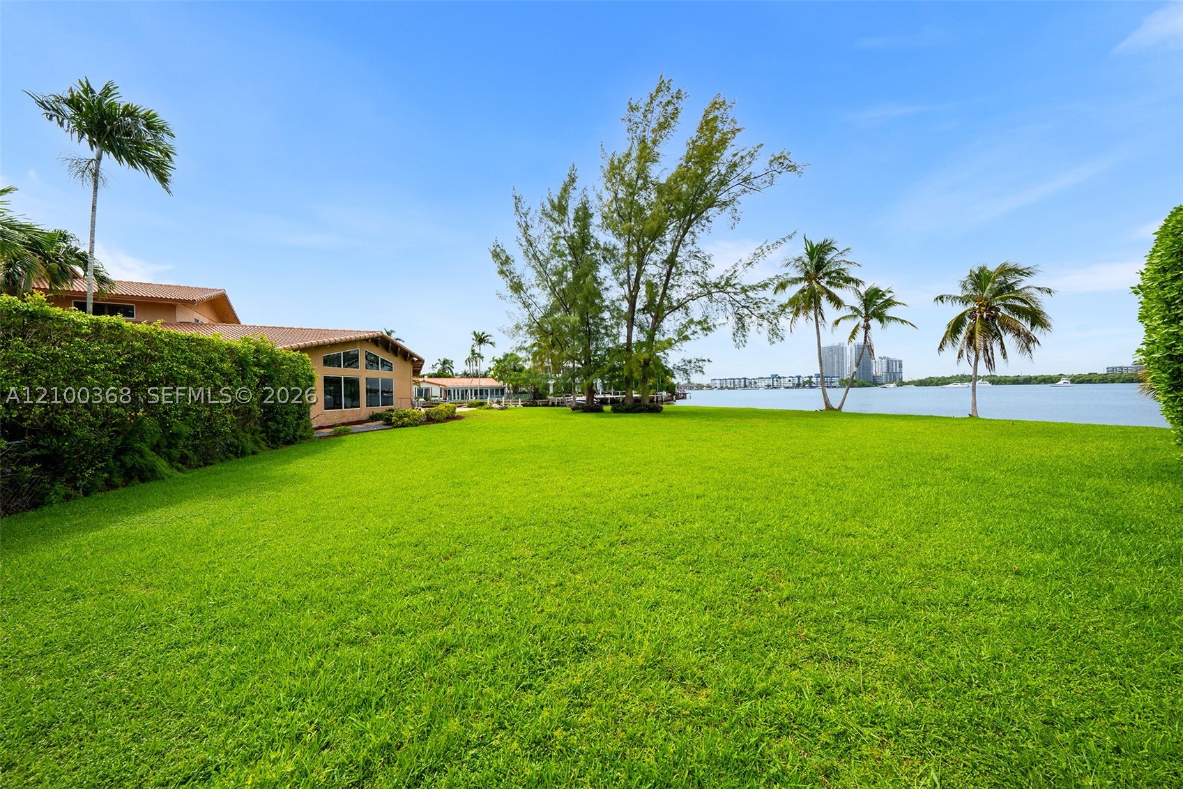 3224 NE 167th St, North Miami Beach FL 33160