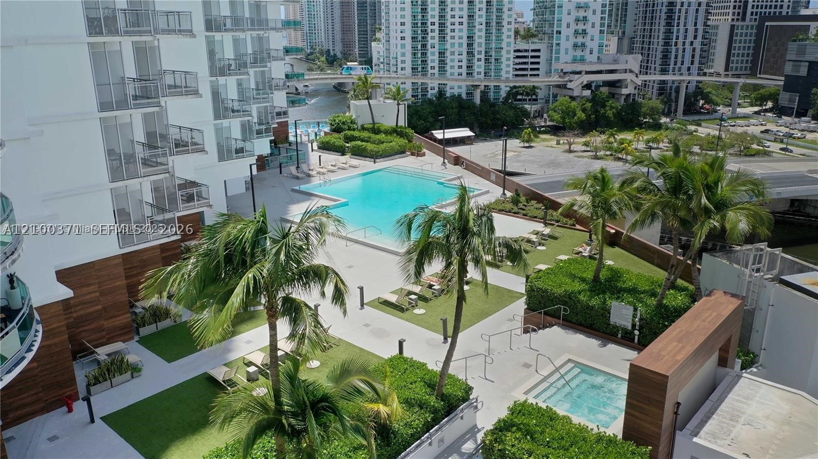 350 S Miami Ave #3705, Miami FL 33130
