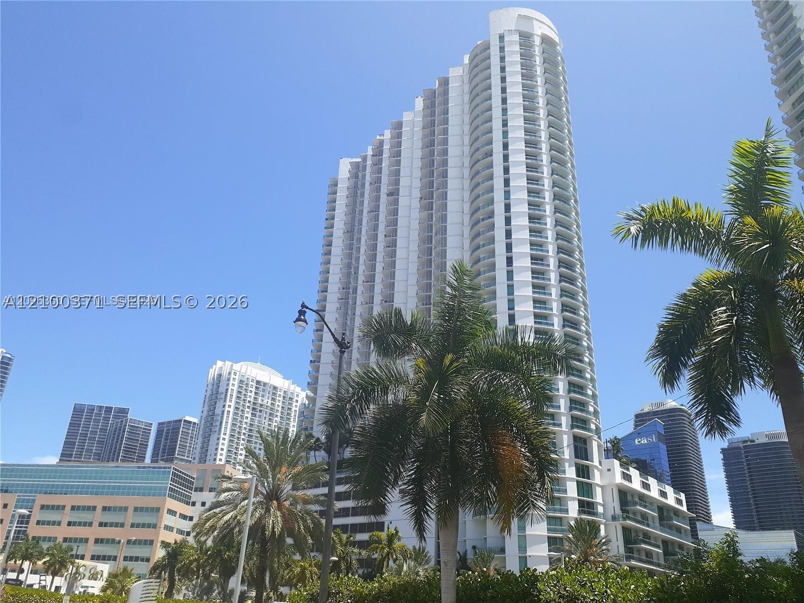 350 S Miami Ave #3705, Miami FL 33130