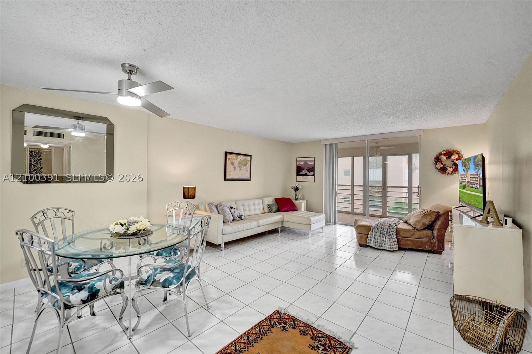 424 SE 10th St #204, Dania Beach FL 33004