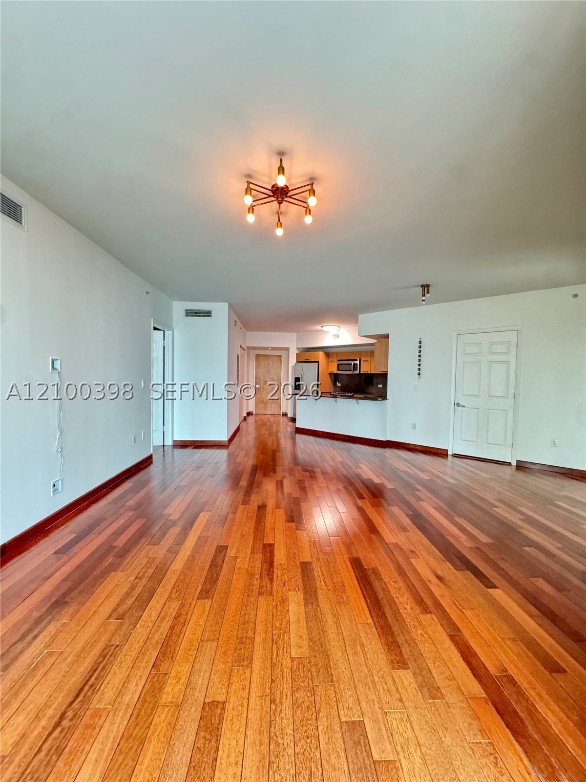 350 S Miami Ave #1502, Miami FL 33130