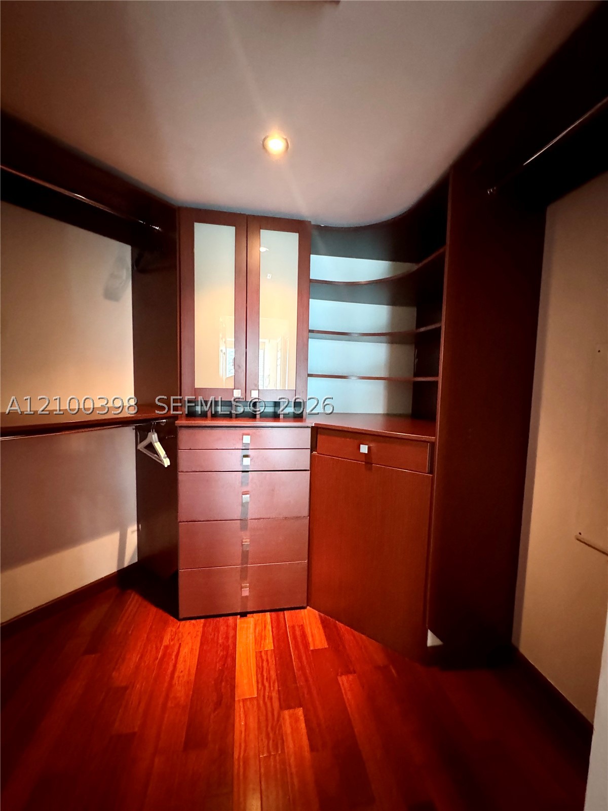 350 S Miami Ave #1502, Miami FL 33130