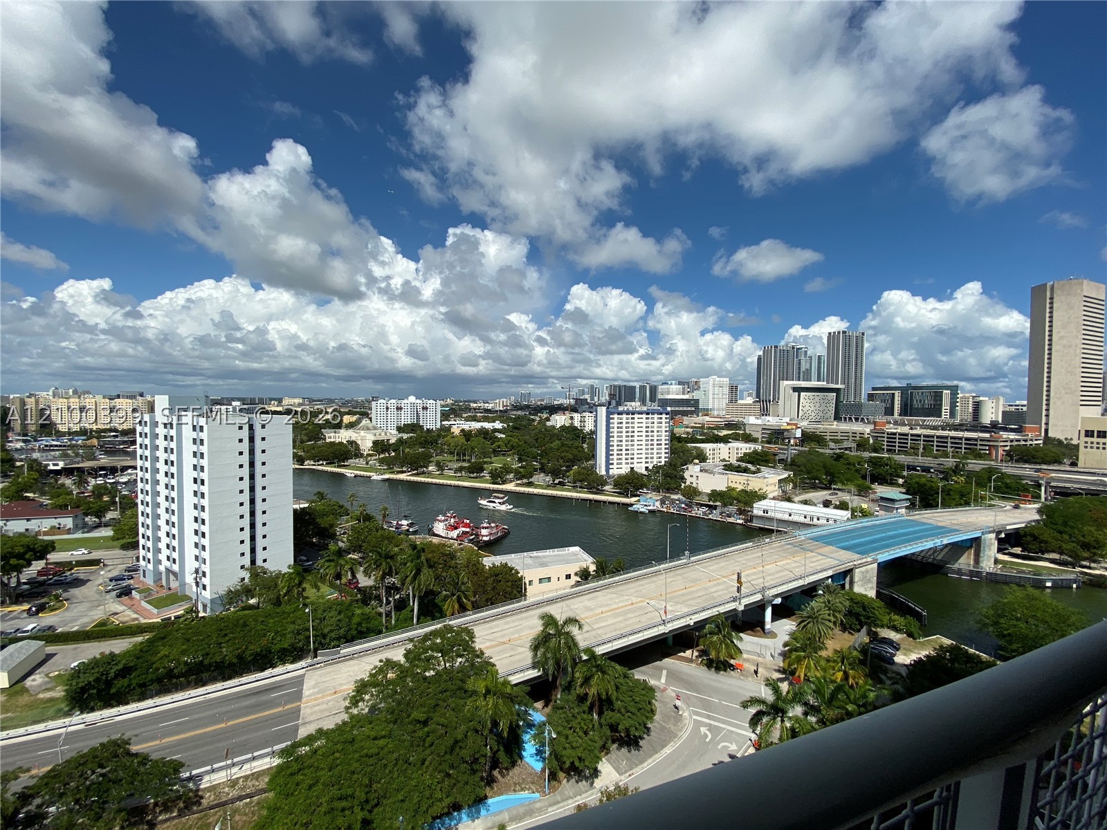 10 SW South River Dr #1513, Miami FL 33130