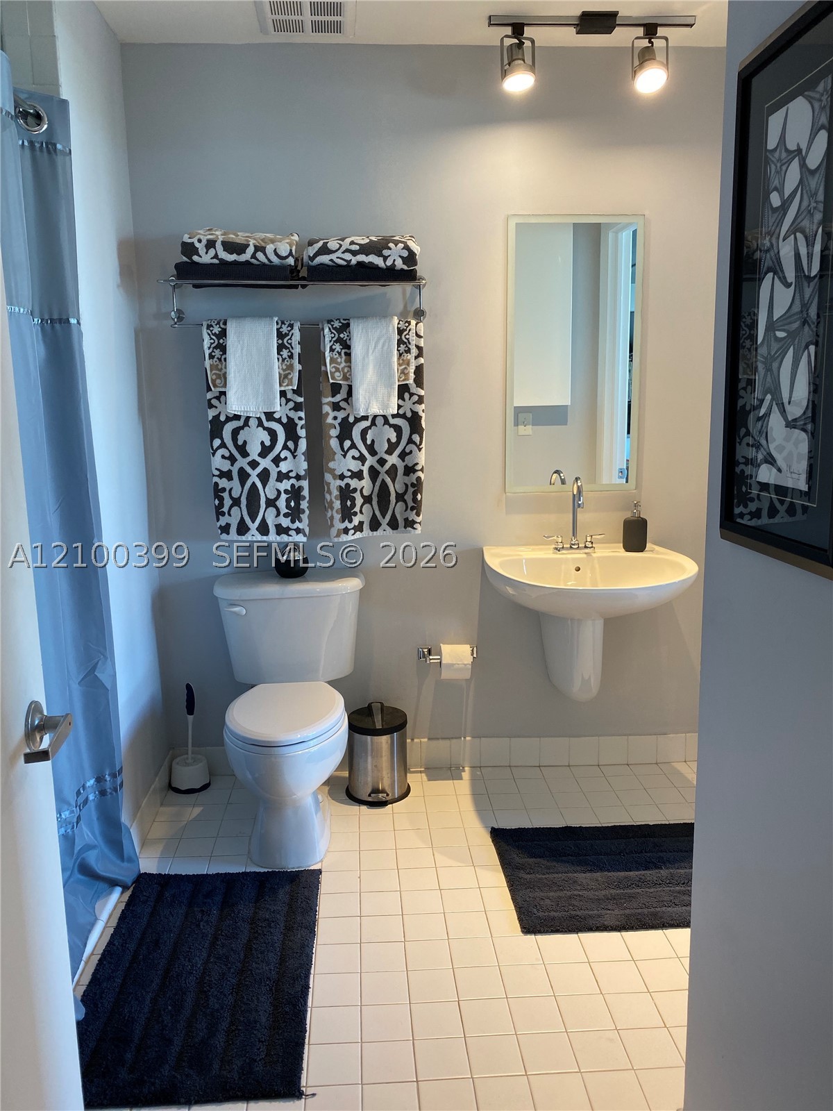 10 SW South River Dr #1513, Miami FL 33130