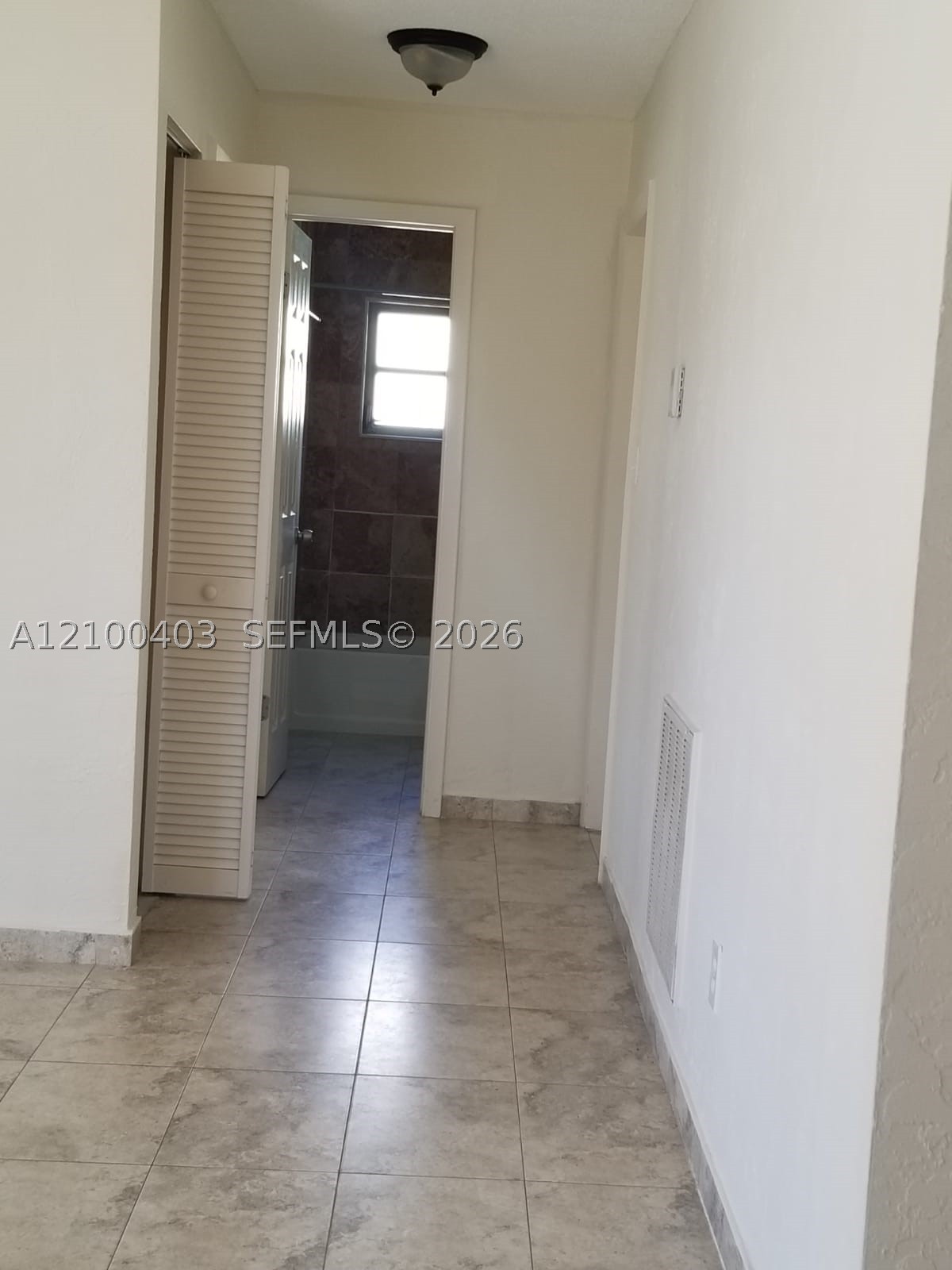 9500 NW 72nd Ct #1, Tamarac FL 33321
