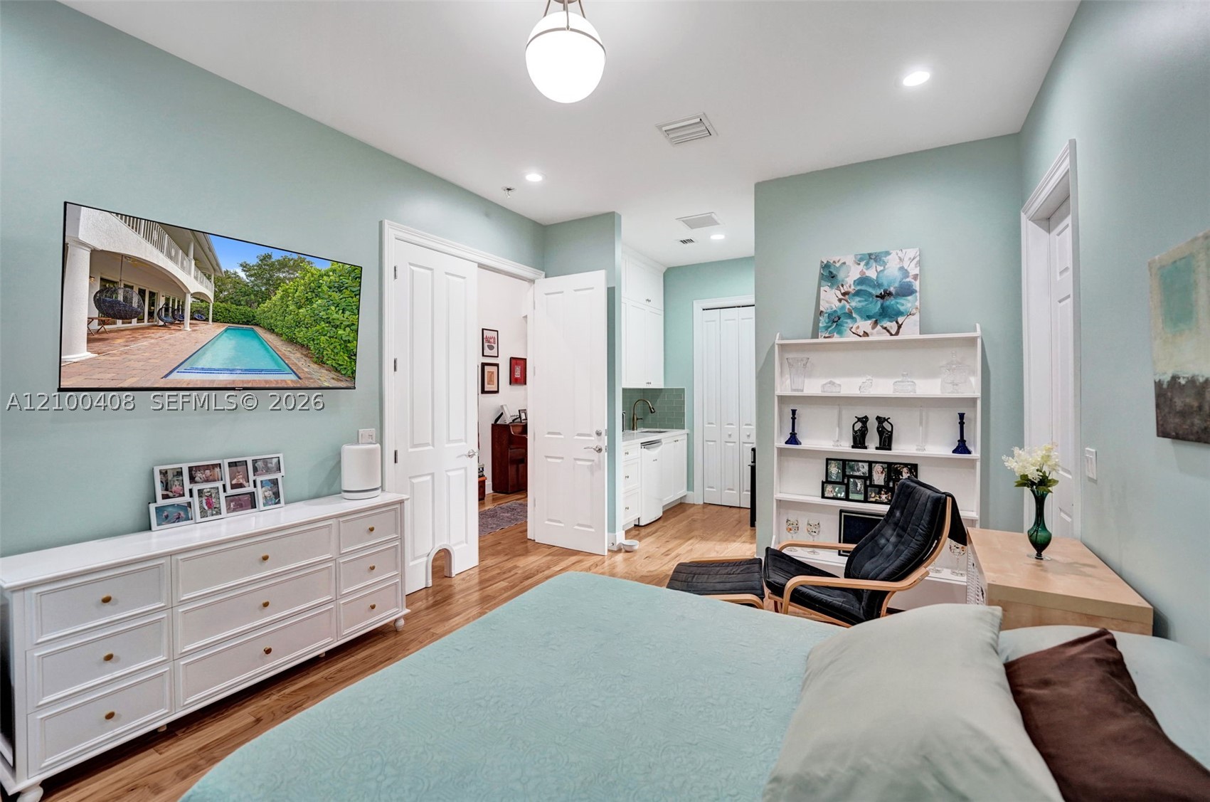1950 Blue Water Terrace S, Lauderdale By The Sea FL 33308