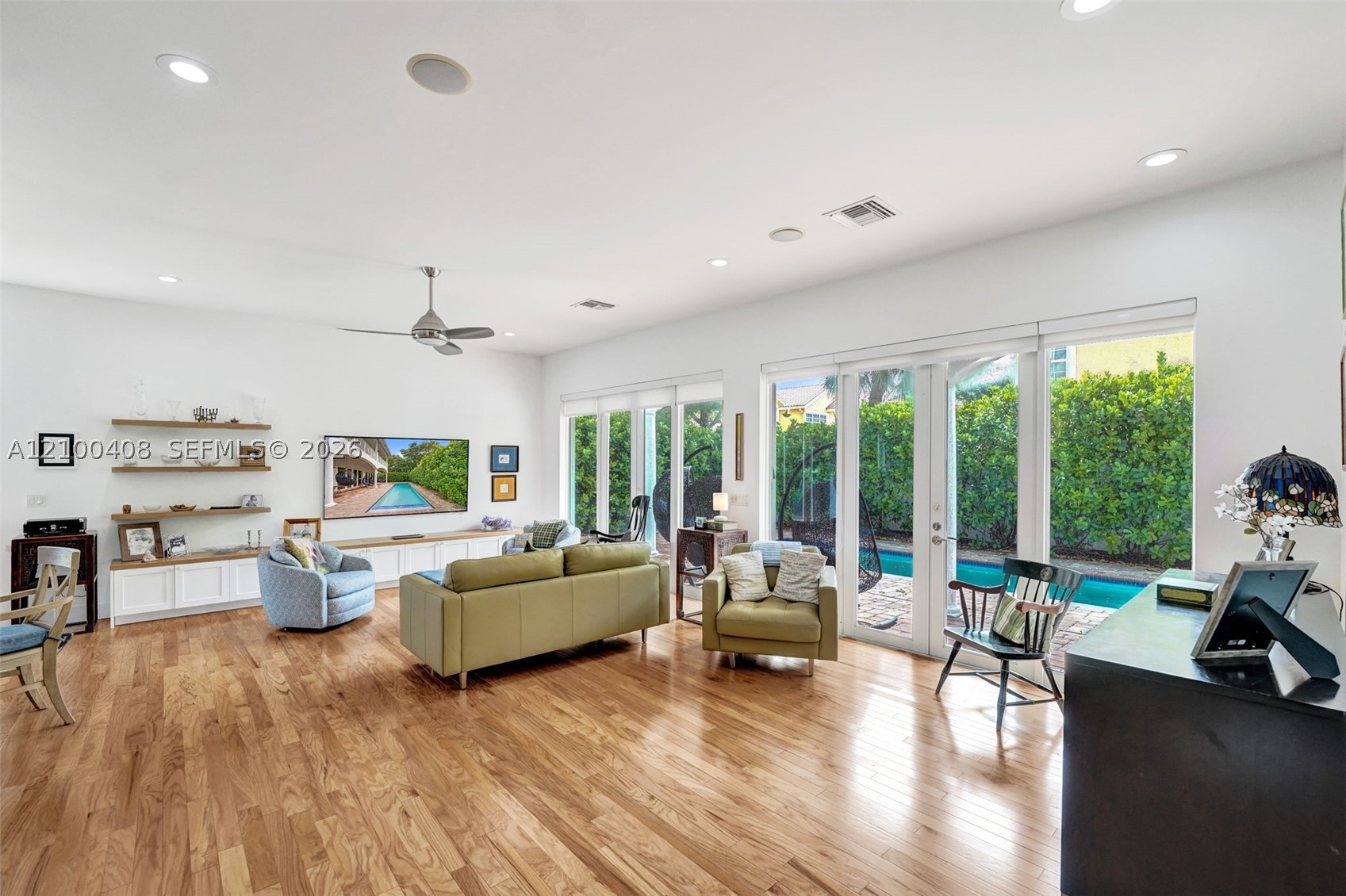 1950 Blue Water Terrace S, Lauderdale By The Sea FL 33308