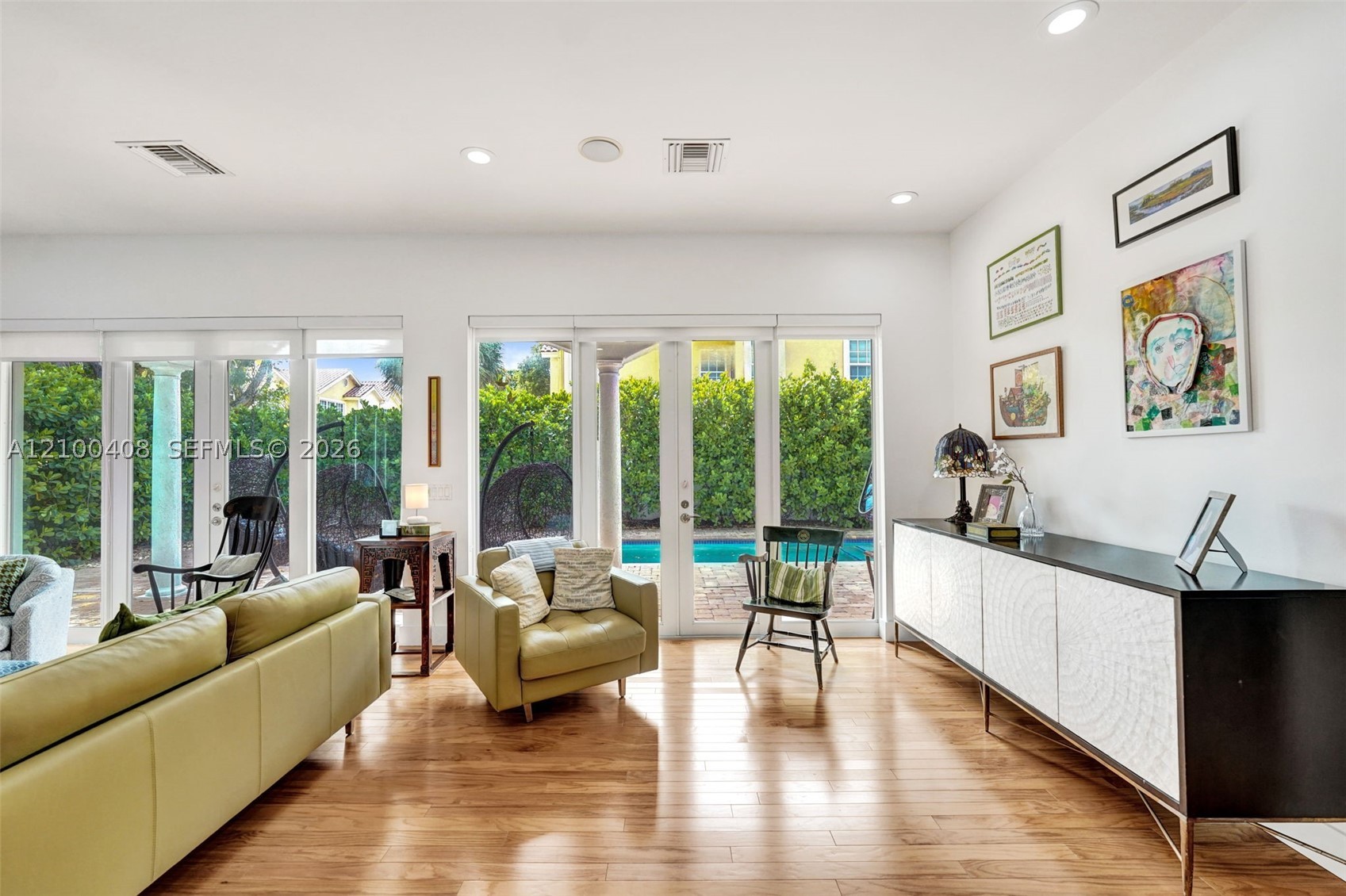 1950 Blue Water Terrace S, Lauderdale By The Sea FL 33308