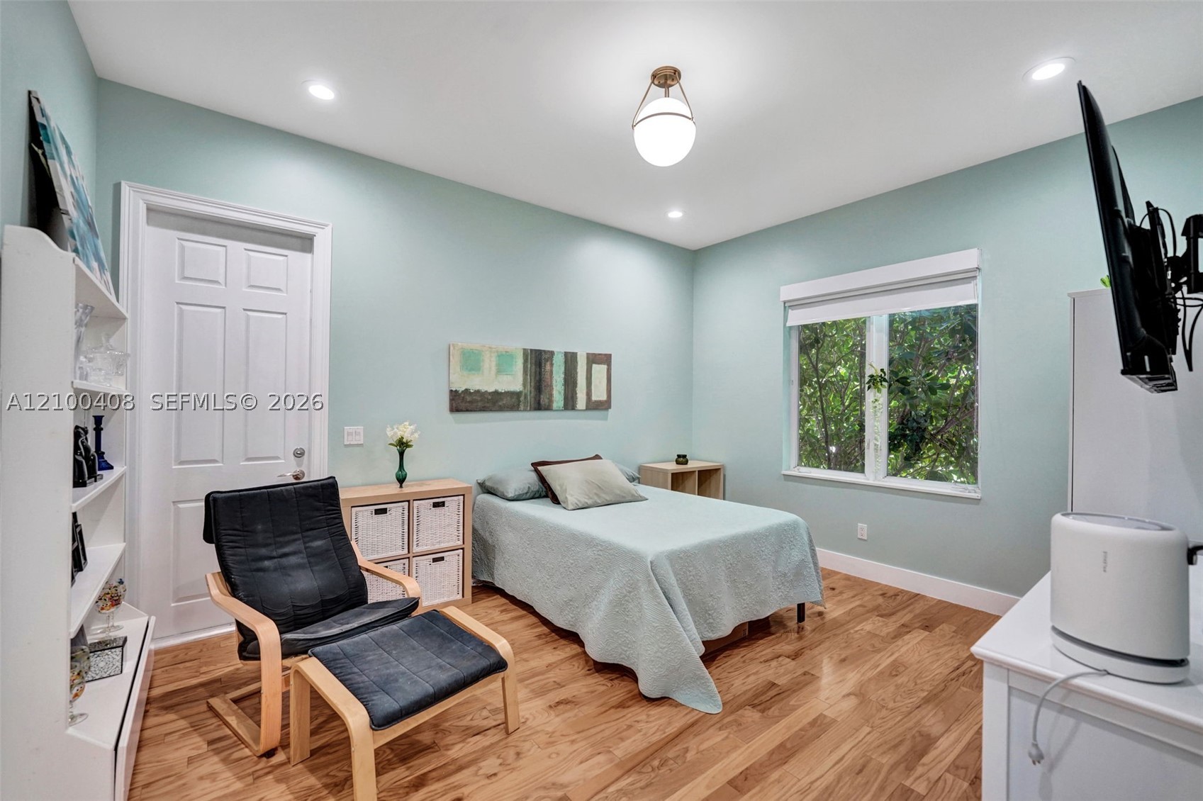 1950 Blue Water Terrace S, Lauderdale By The Sea FL 33308
