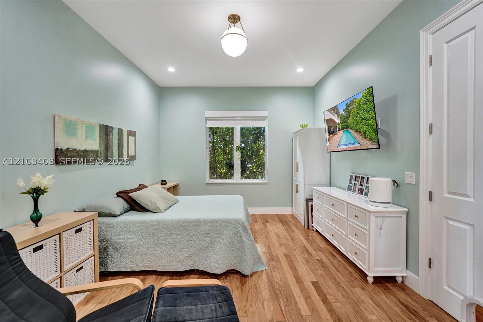 1950 Blue Water Terrace S, Lauderdale By The Sea FL 33308