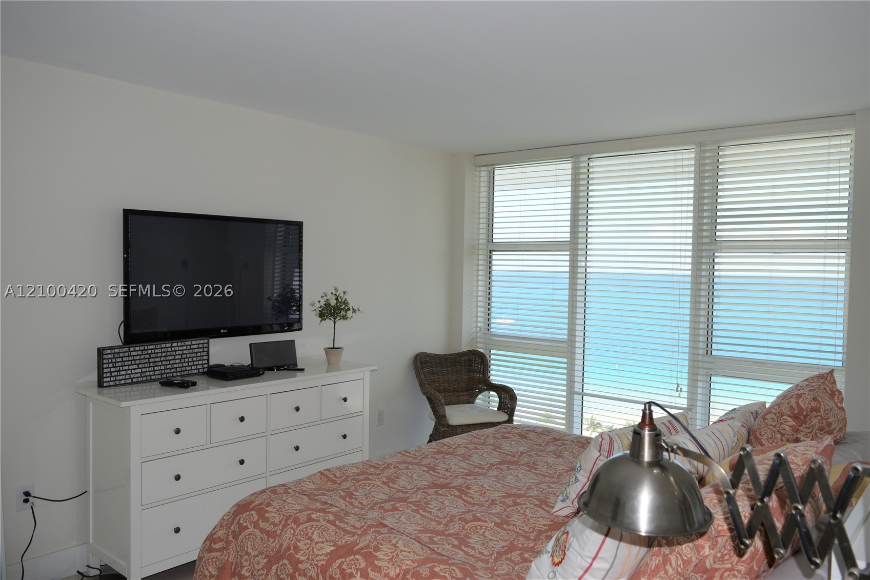 10275 Collins Ave #1420, Bal Harbour FL 33154