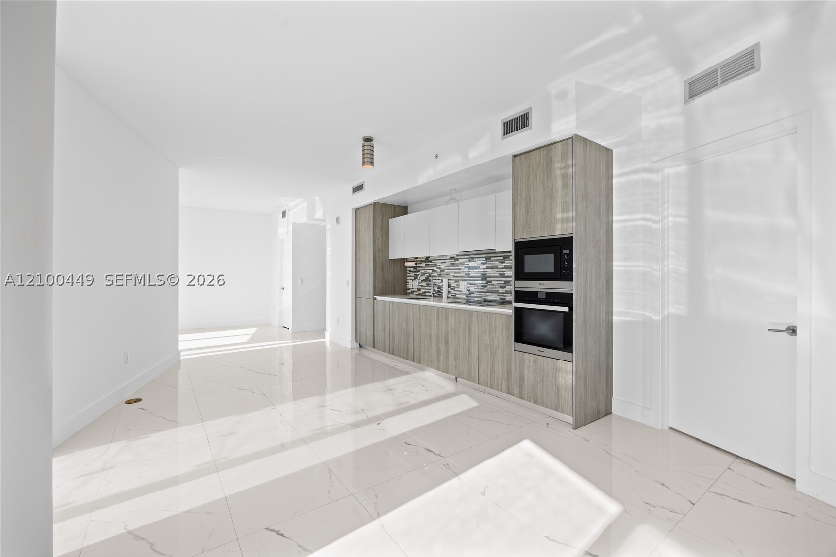 2900 NE 7th Ave #4009, Miami FL 33137