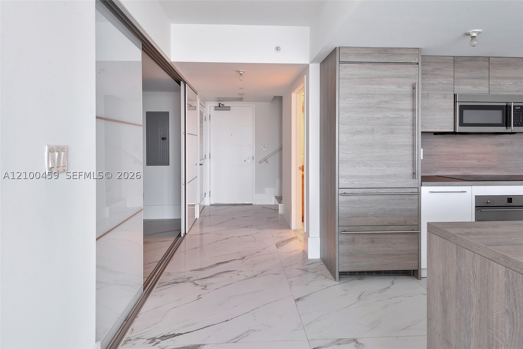 400 Sunny Isles Blvd #917, Sunny Isles Beach FL 33160