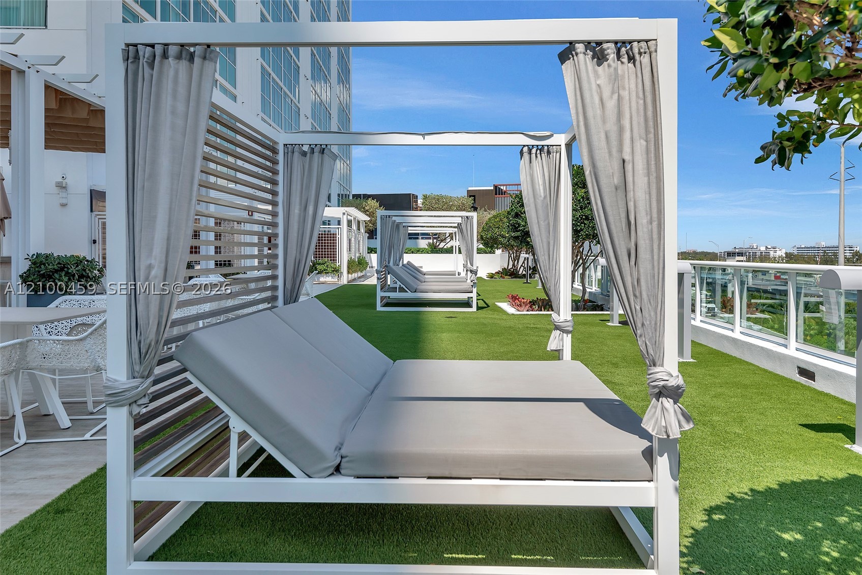 400 Sunny Isles Blvd #917, Sunny Isles Beach FL 33160