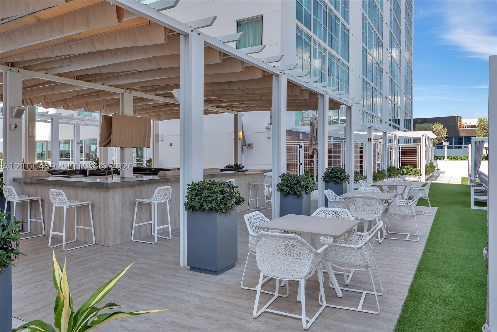 400 Sunny Isles Blvd #917, Sunny Isles Beach FL 33160