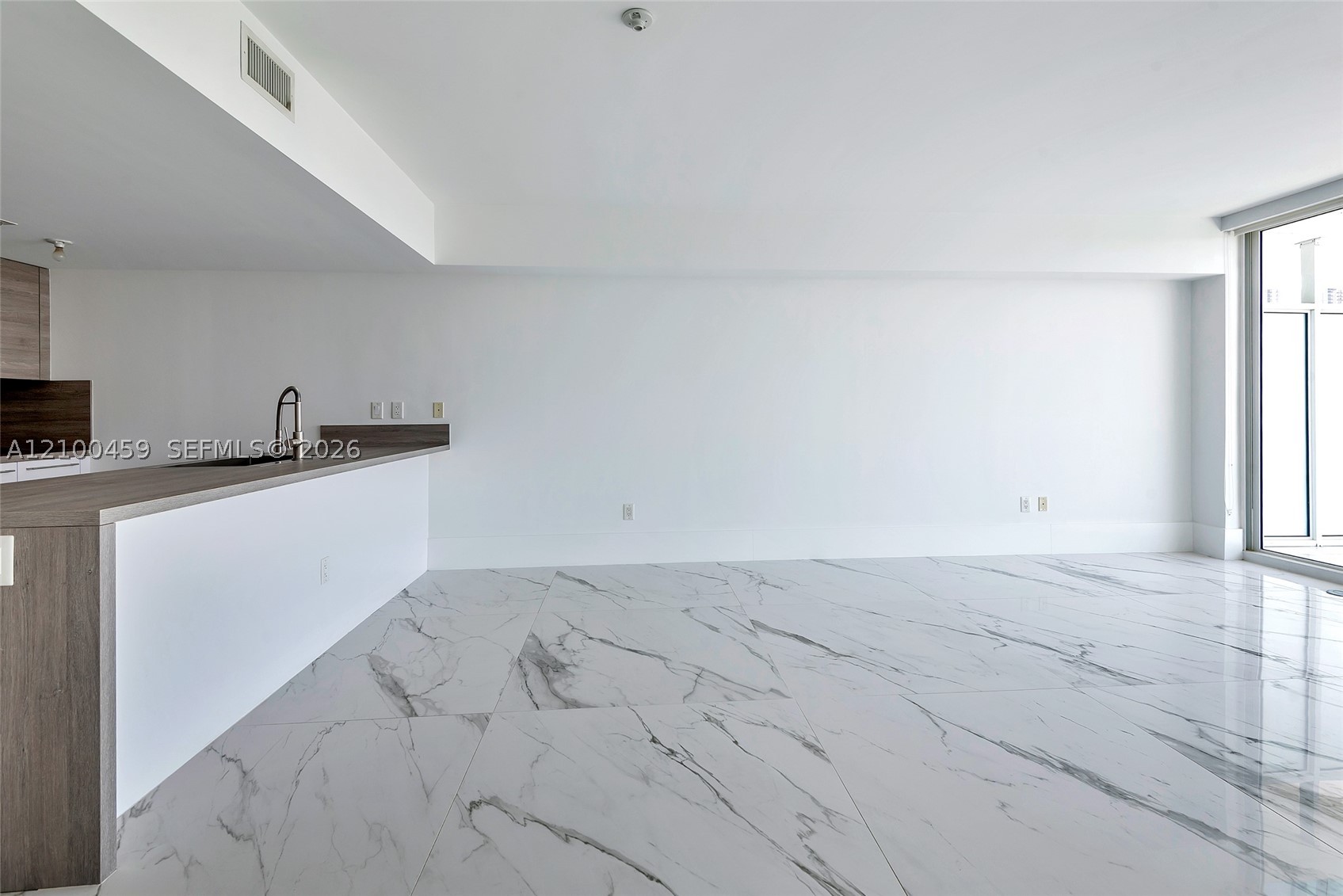 400 Sunny Isles Blvd #917, Sunny Isles Beach FL 33160