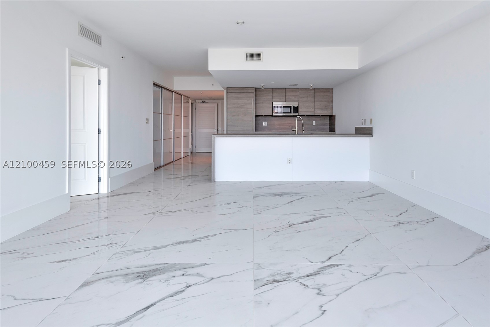 400 Sunny Isles Blvd #917, Sunny Isles Beach FL 33160