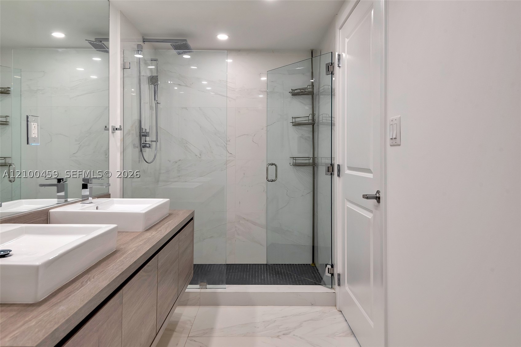 400 Sunny Isles Blvd #917, Sunny Isles Beach FL 33160