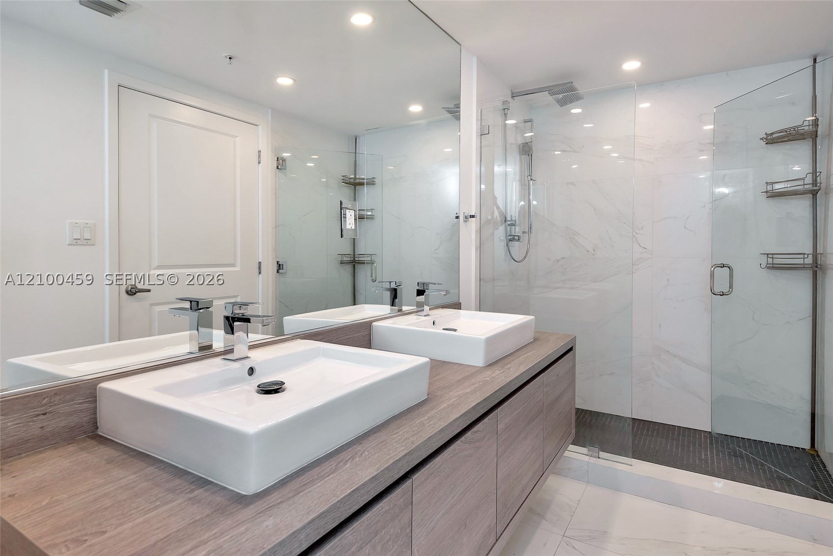 400 Sunny Isles Blvd #917, Sunny Isles Beach FL 33160