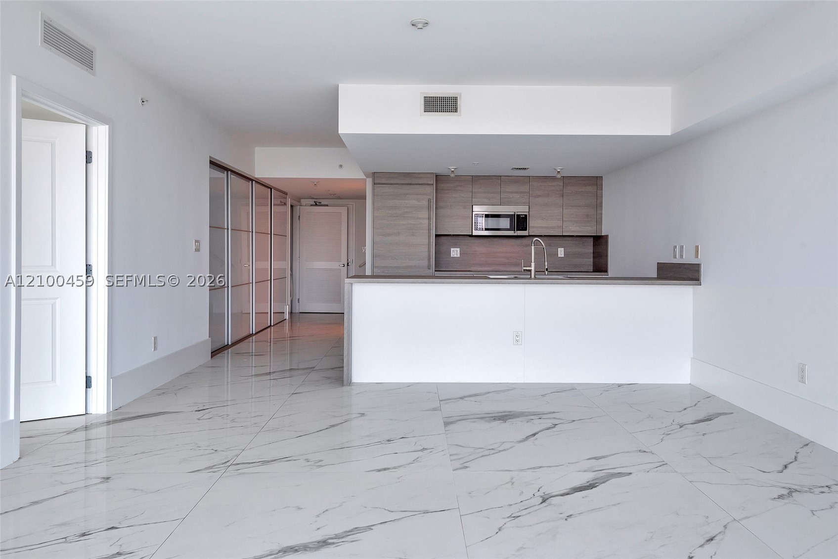 400 Sunny Isles Blvd #917, Sunny Isles Beach FL 33160
