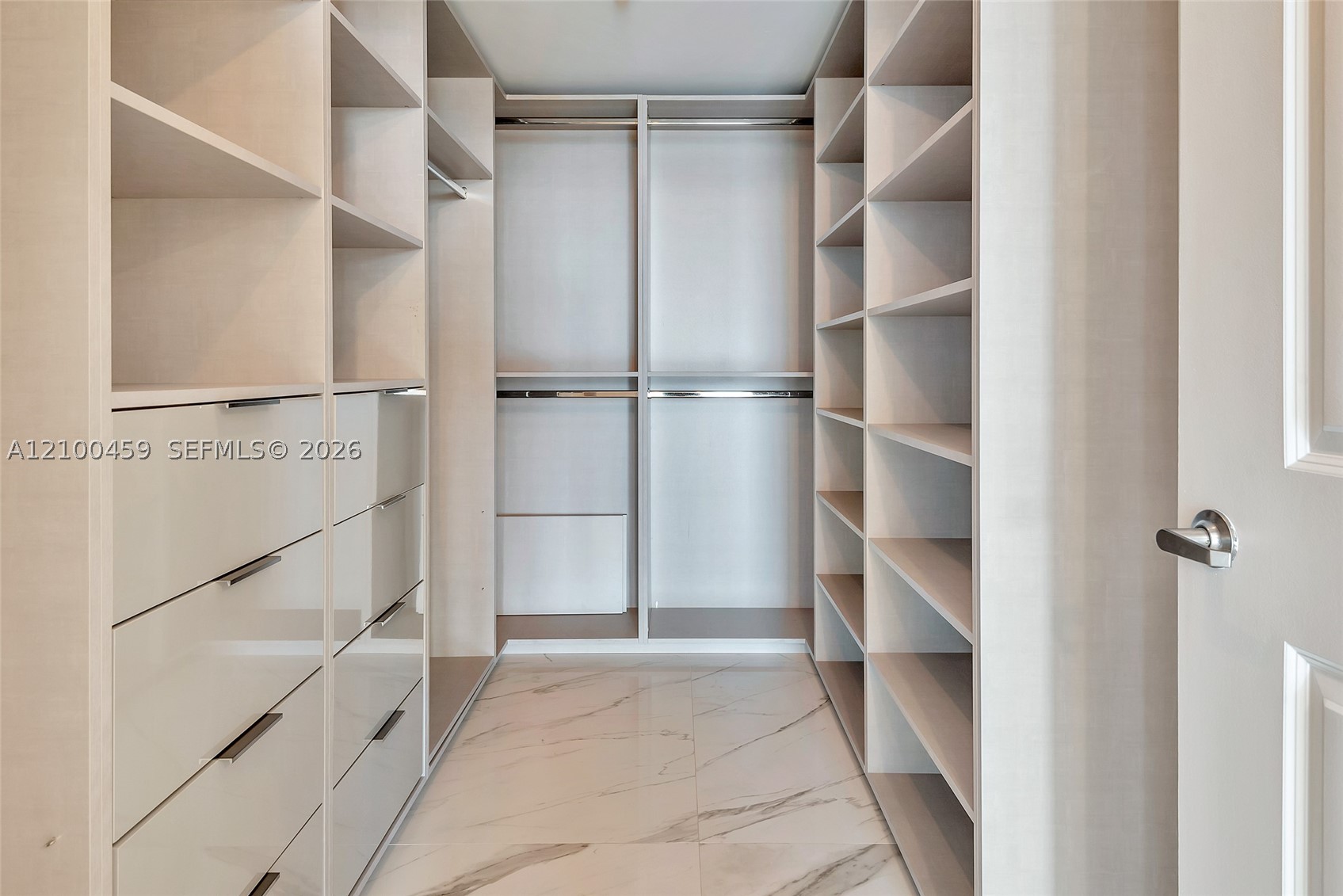 400 Sunny Isles Blvd #917, Sunny Isles Beach FL 33160