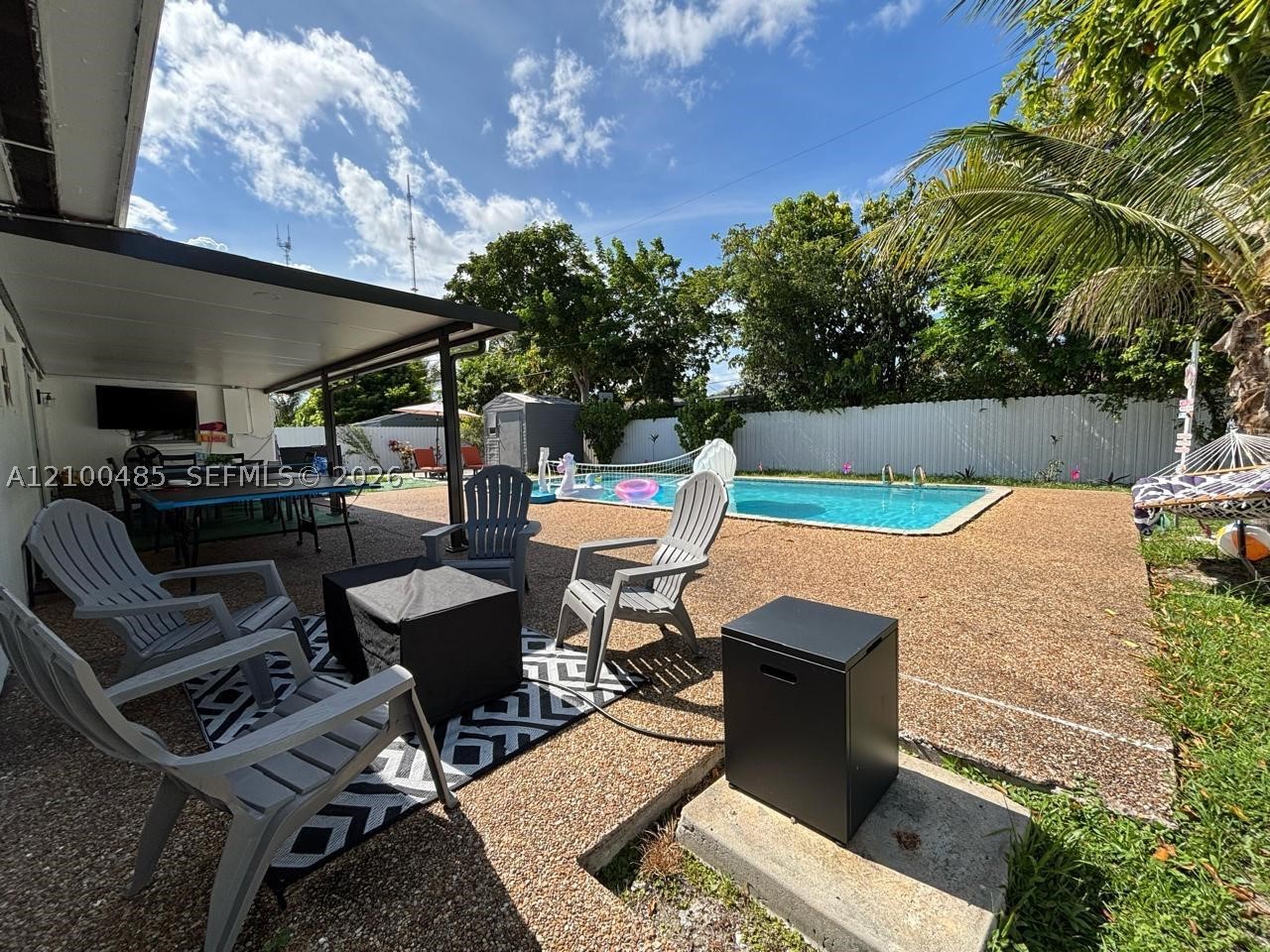 75 NW 206th Ter, Miami Gardens FL 33169