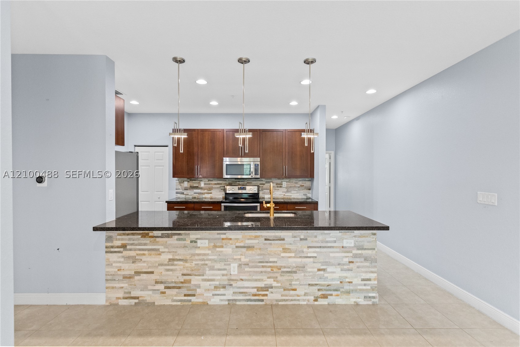 946 SW 147th Ave #2614, Pembroke Pines FL 33027