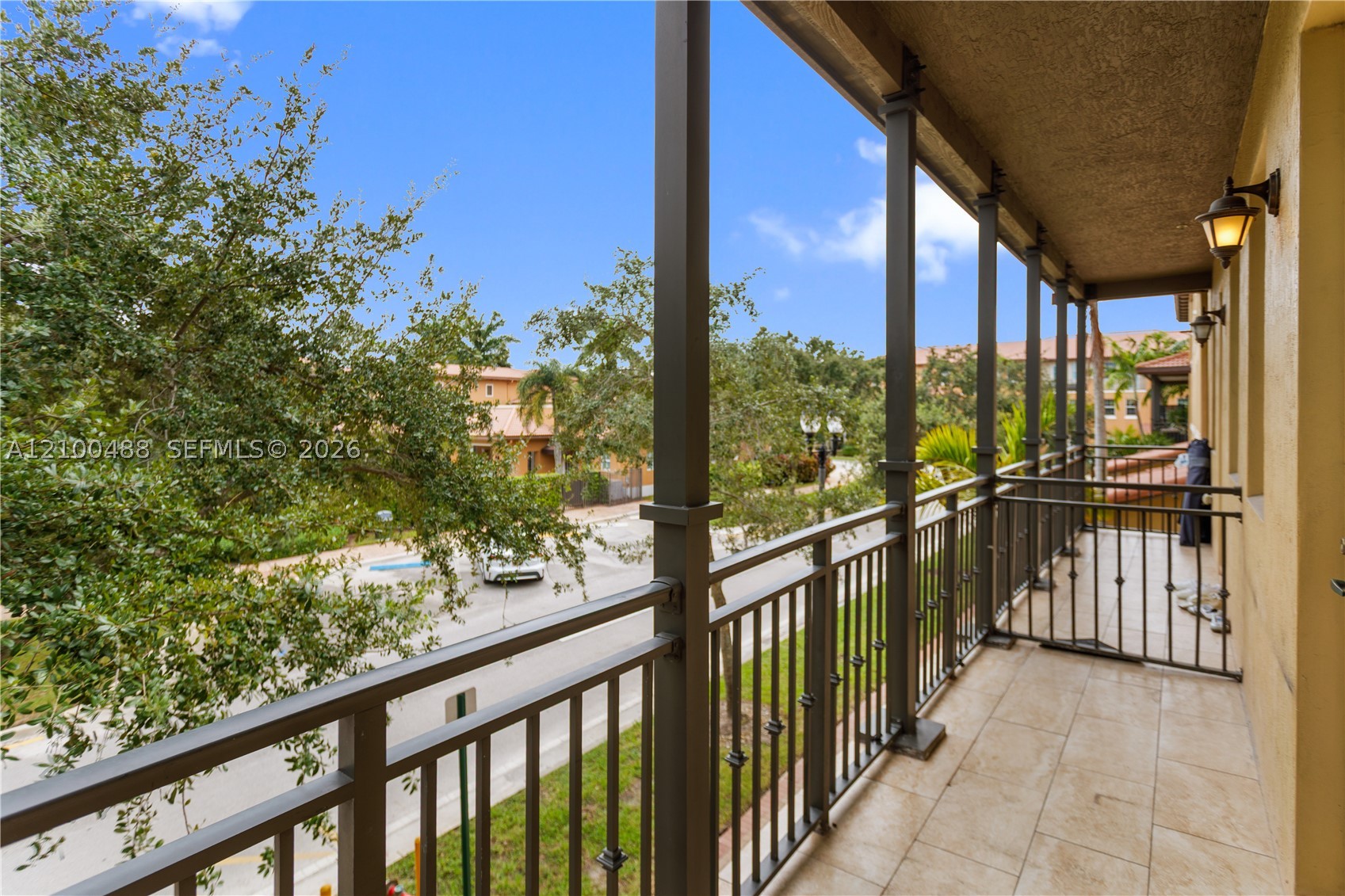 946 SW 147th Ave #2614, Pembroke Pines FL 33027