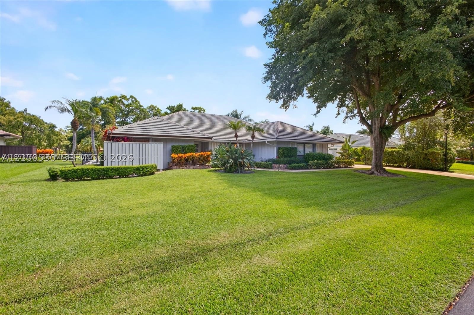 15 W Balfour Rd W, Palm Beach Gardens FL 33418