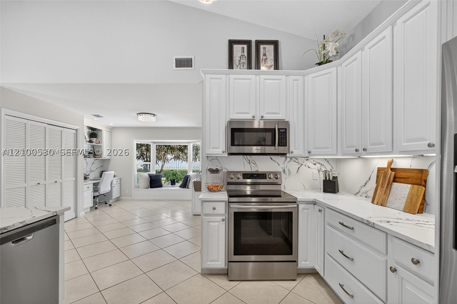 15 W Balfour Rd W, Palm Beach Gardens FL 33418