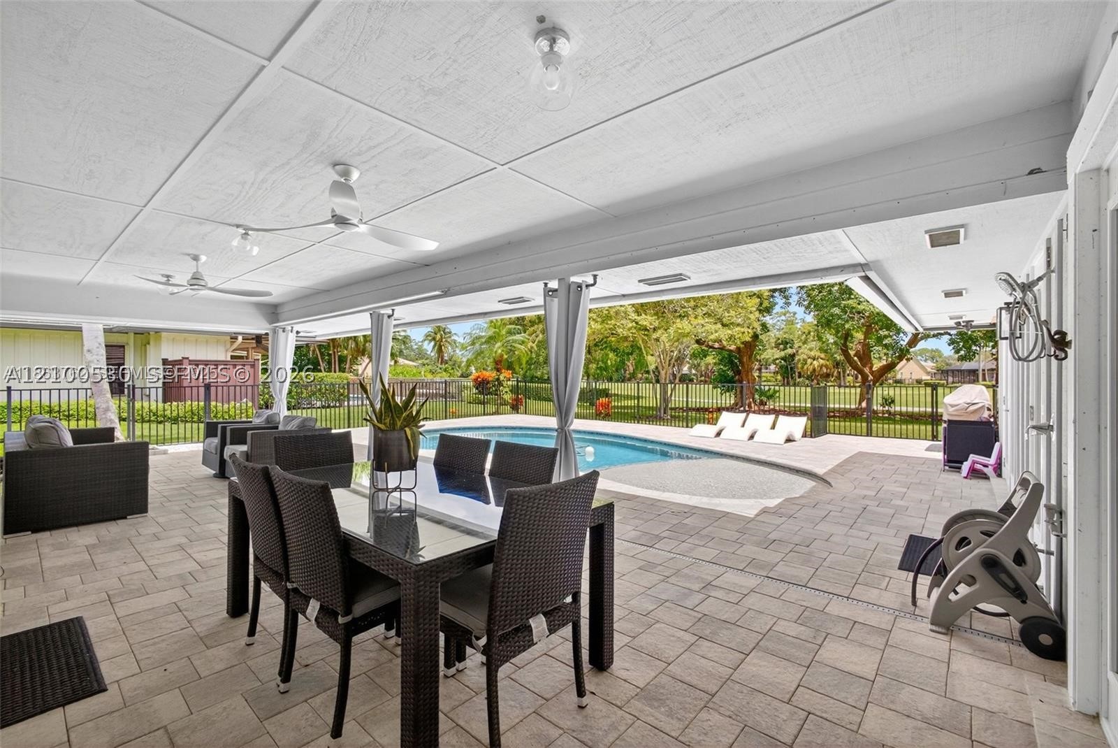 15 W Balfour Rd W, Palm Beach Gardens FL 33418