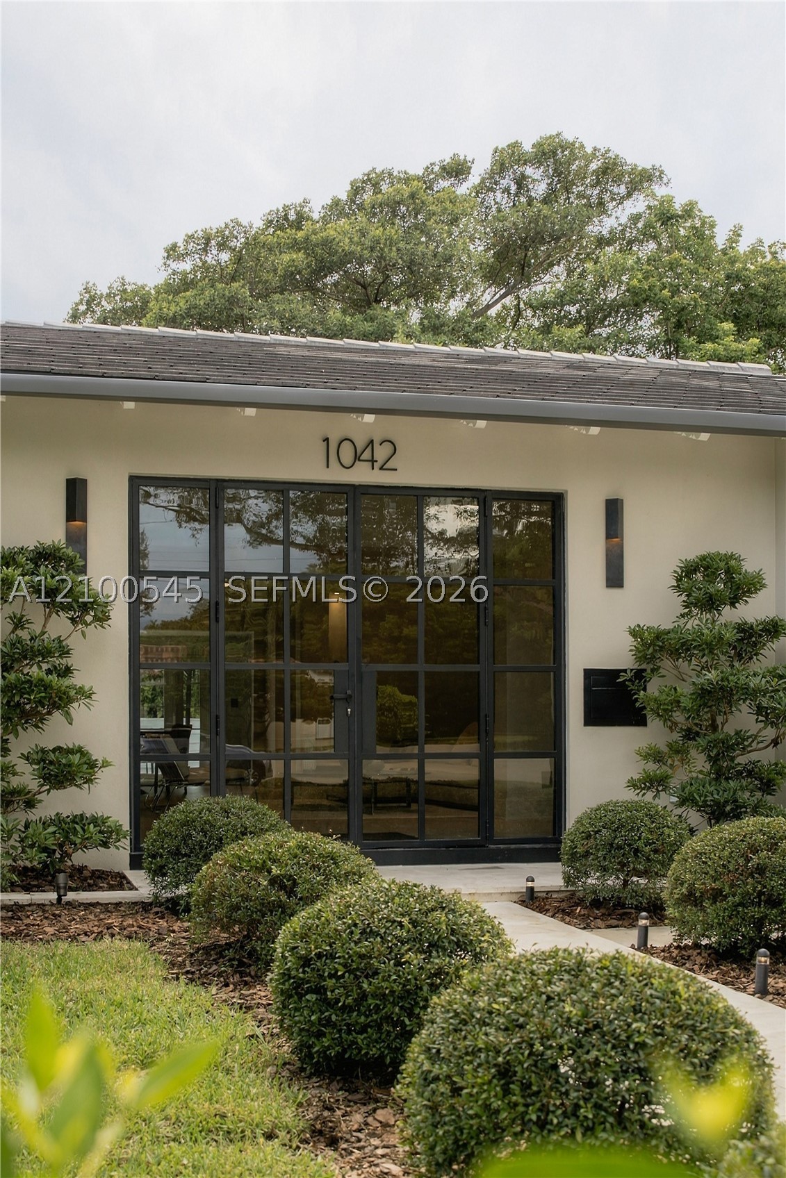 1042 NE 95th St, Miami Shores FL 33138