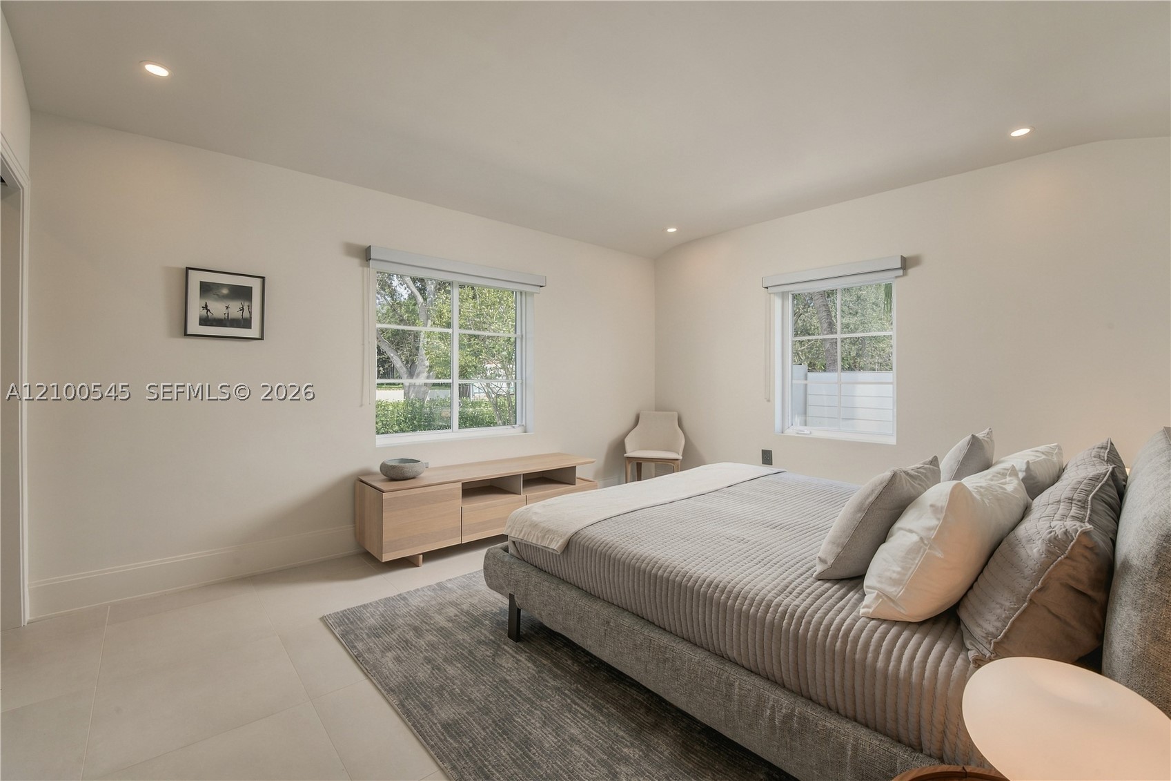 1042 NE 95th St, Miami Shores FL 33138