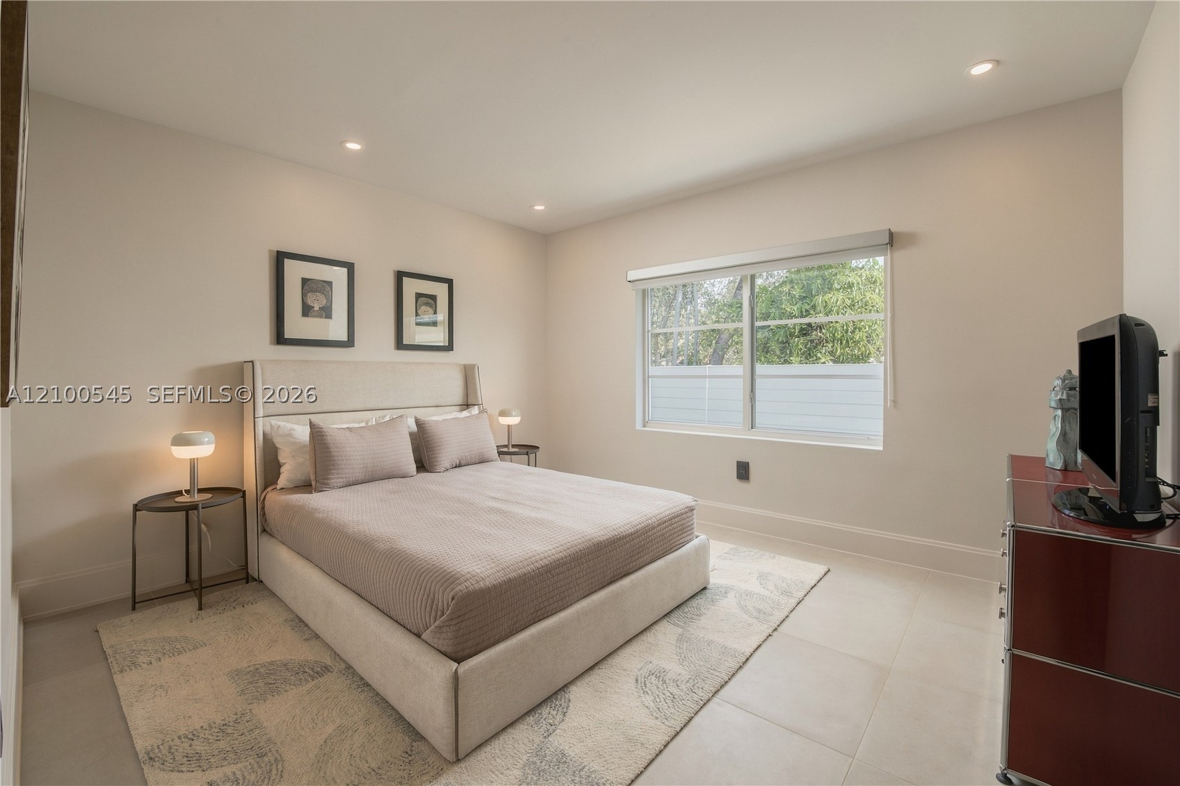 1042 NE 95th St, Miami Shores FL 33138