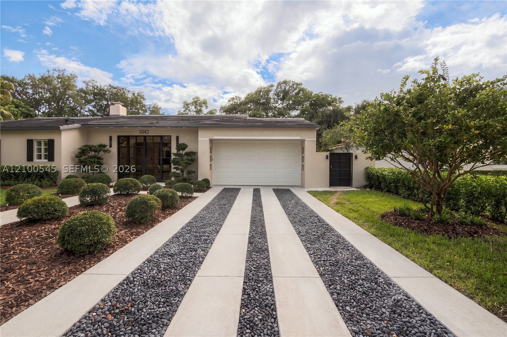 1042 NE 95th St, Miami Shores FL 33138