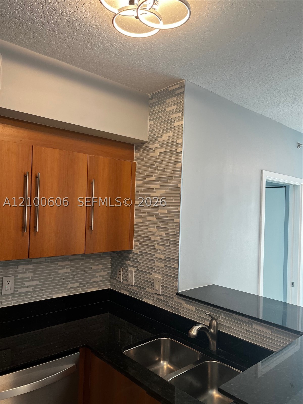 335 S Biscayne Blvd #3500, Miami FL 33131