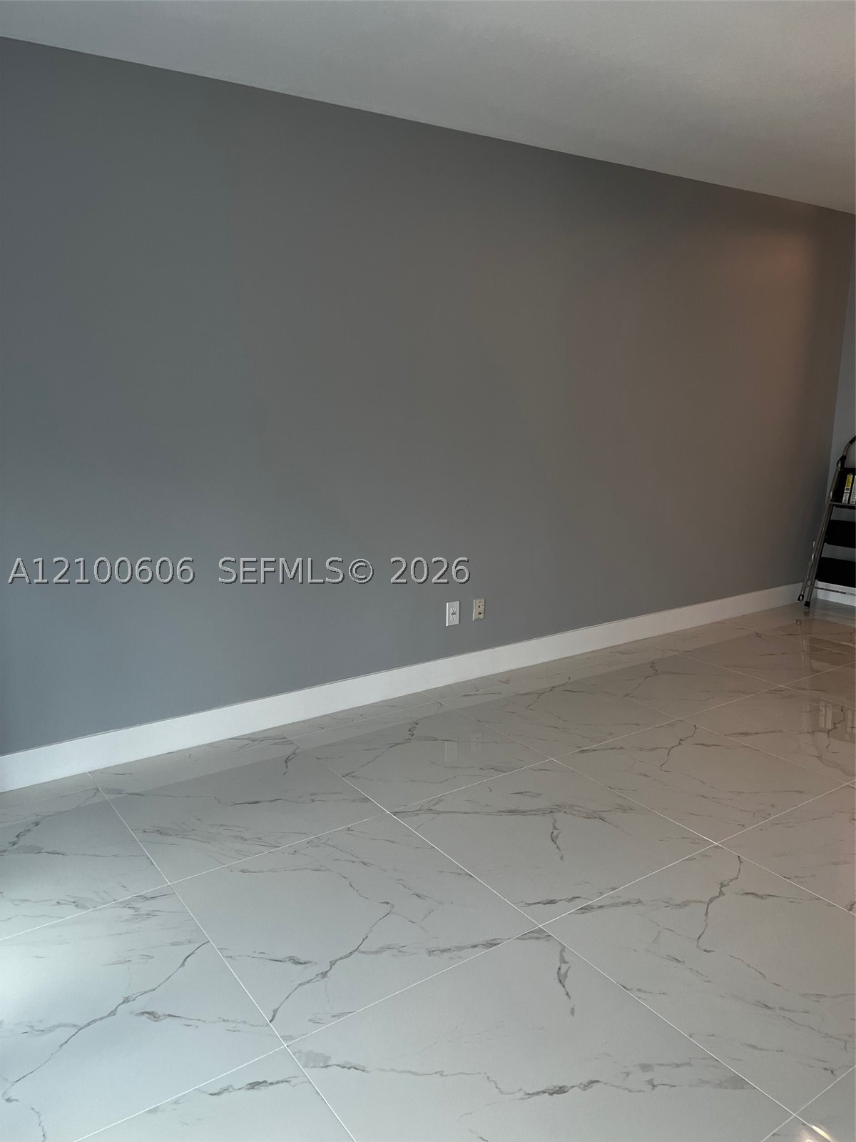 335 S Biscayne Blvd #3500, Miami FL 33131