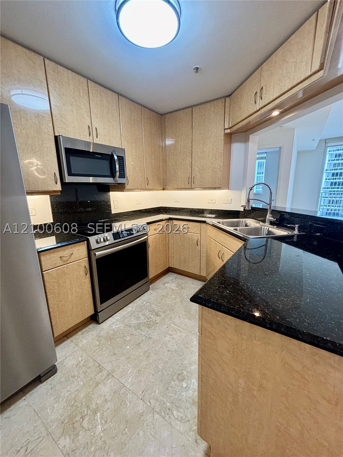 801 Brickell Key Blvd #1808, Miami FL 33131