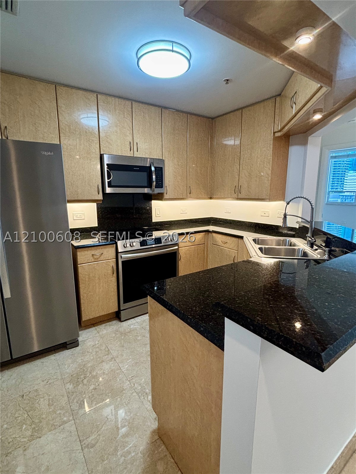 801 Brickell Key Blvd #1808, Miami FL 33131