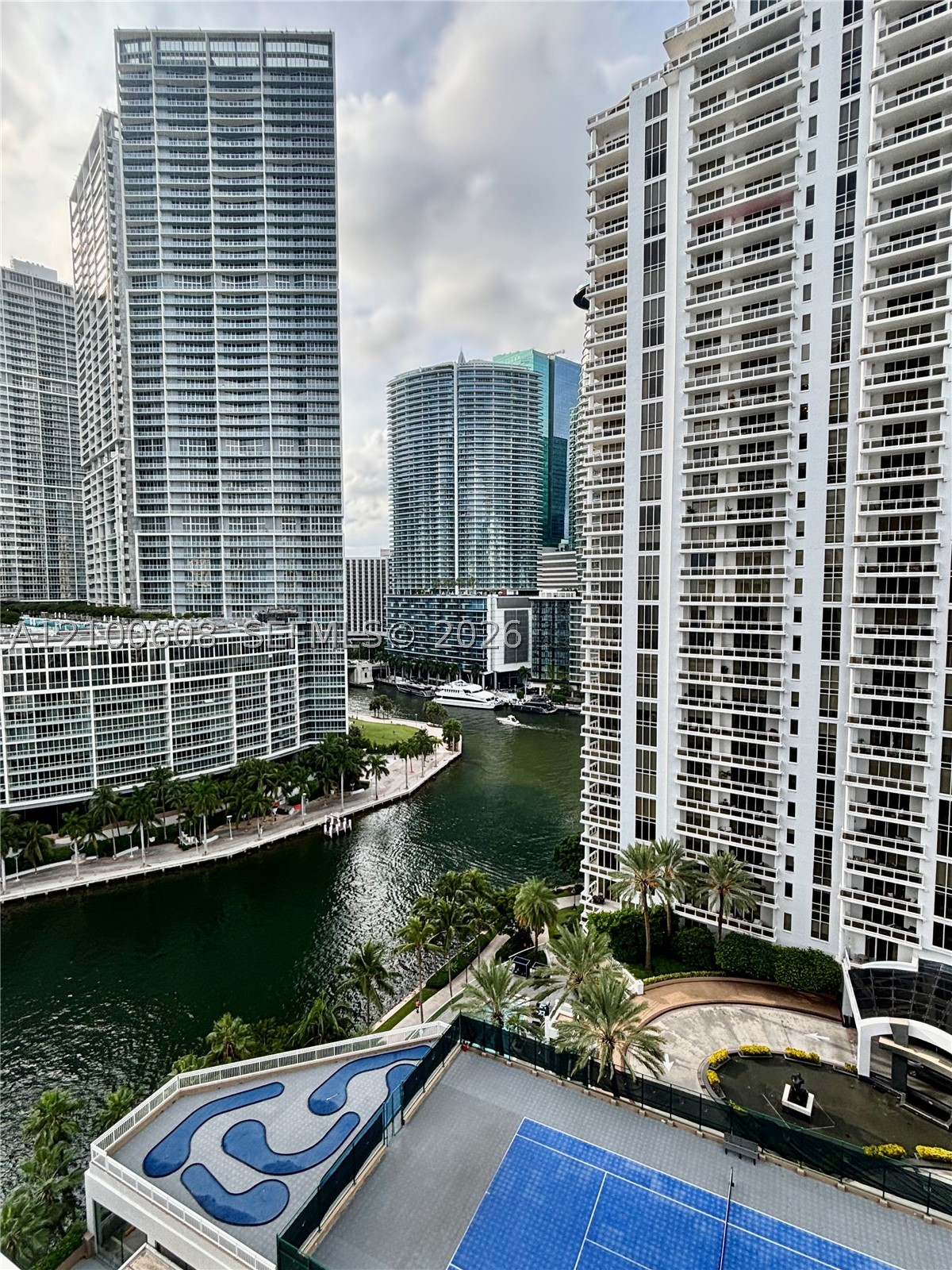 801 Brickell Key Blvd #1808, Miami FL 33131