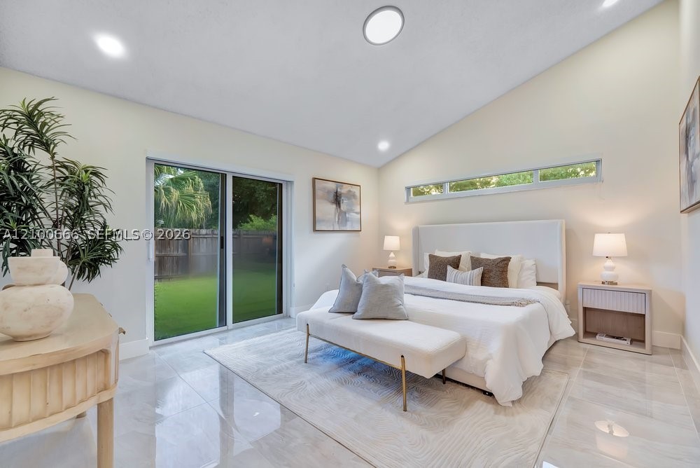 8201 NW 52nd St, Lauderhill FL 33351