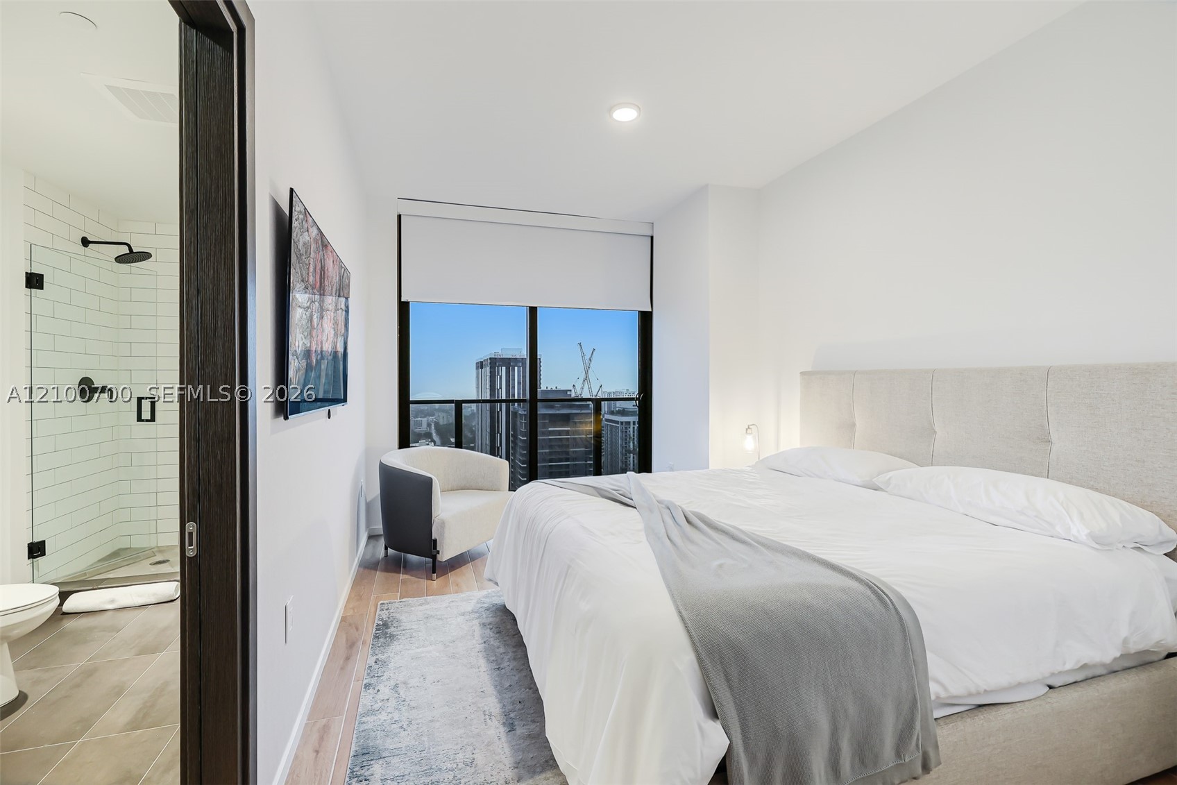 398 NE 5th St #3718-3719, Miami FL 33132