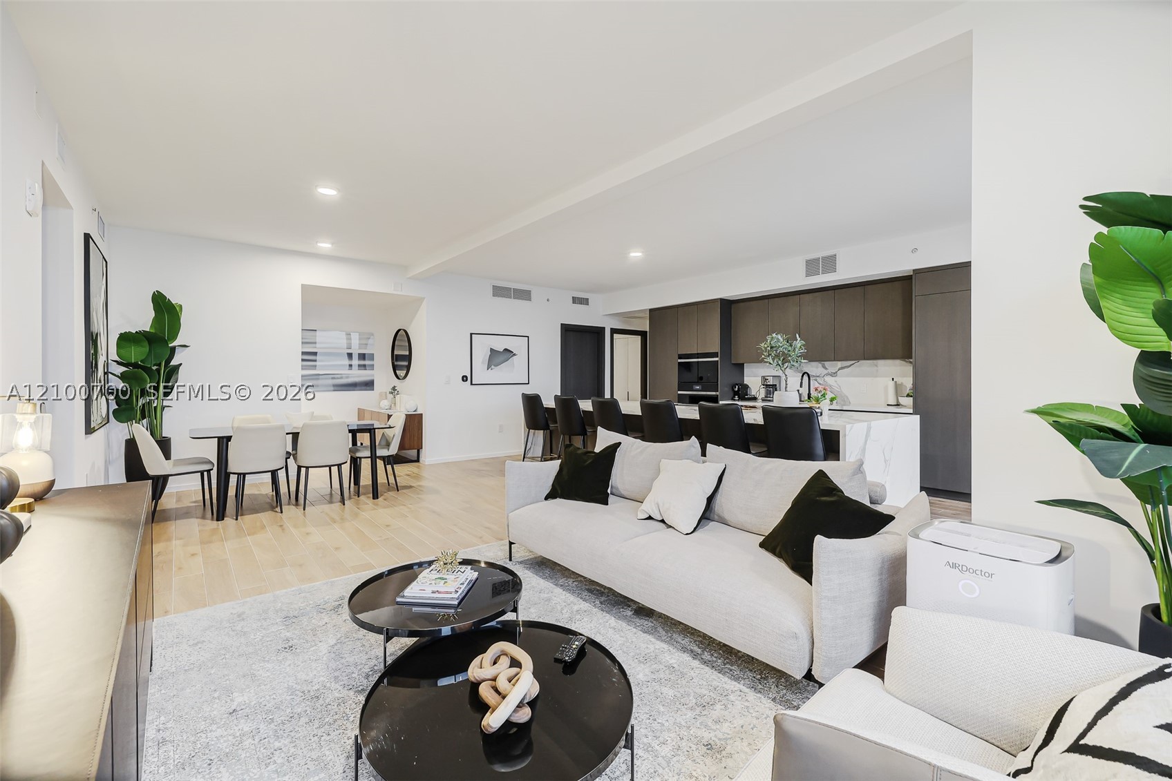398 NE 5th St #3718-3719, Miami FL 33132