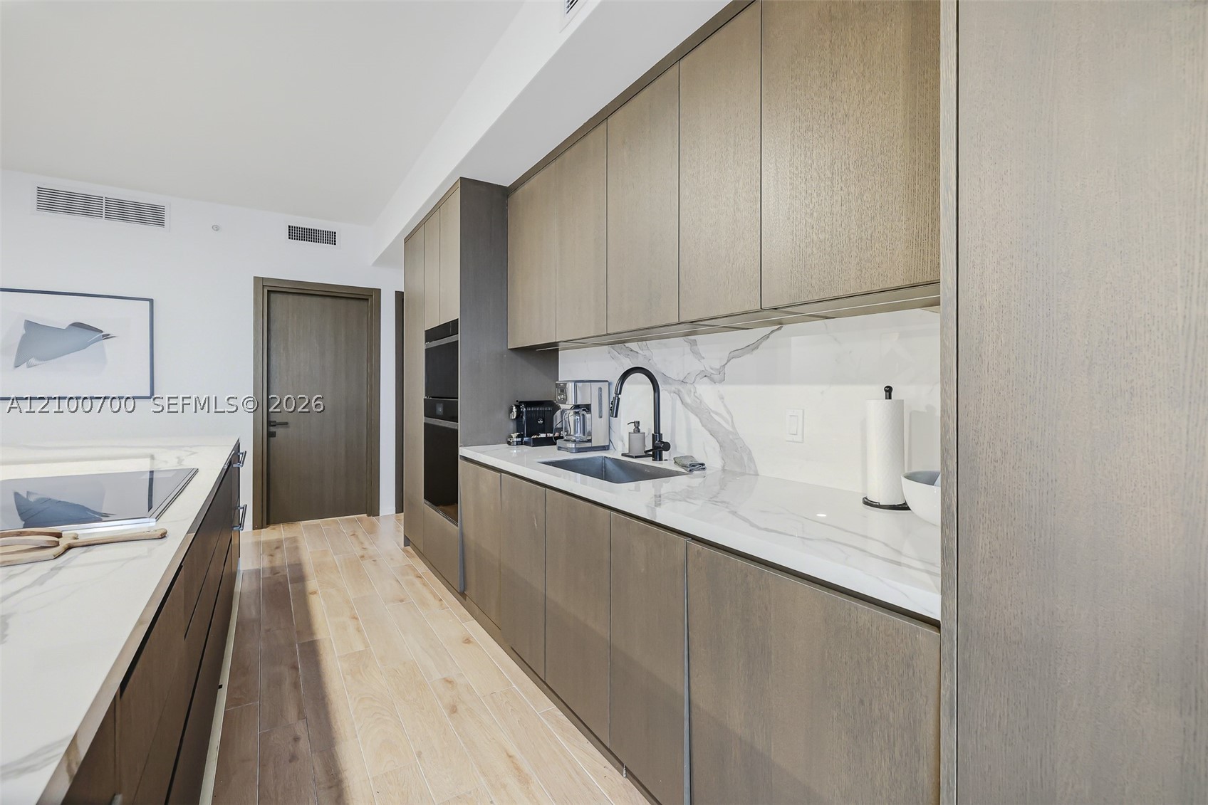 398 NE 5th St #3718-3719, Miami FL 33132